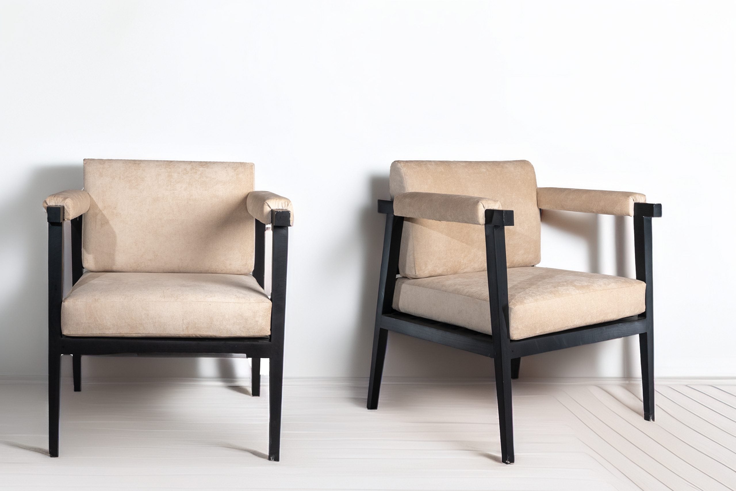 The Modern Lounge Chair